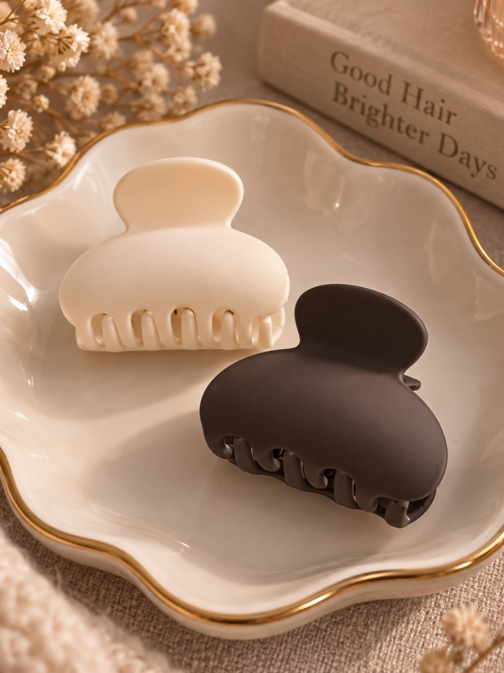 Neutral Matte Cream & Brown Women's Hair Claw Clips Set of 2